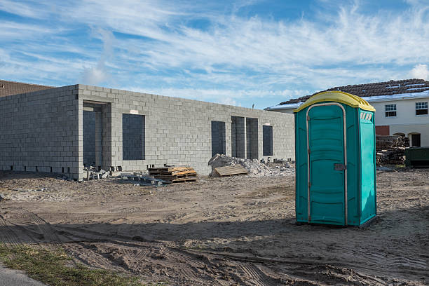 Best Portable restroom trailer rental  in Springfield, IL